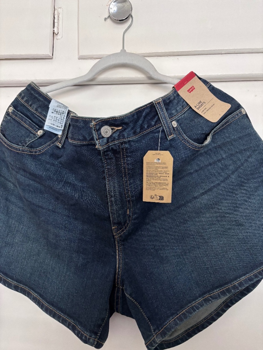 Levi’s Jean shorts size 34